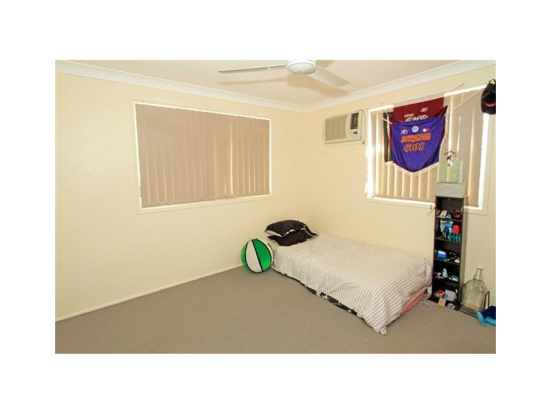 28 Barry Street, Gracemere QLD 4702