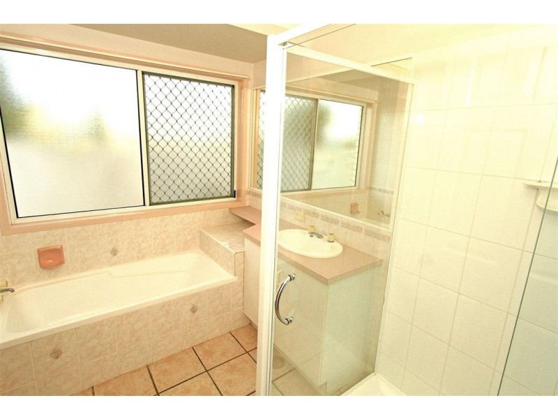 72 McLaughlin Street, Gracemere QLD 4702