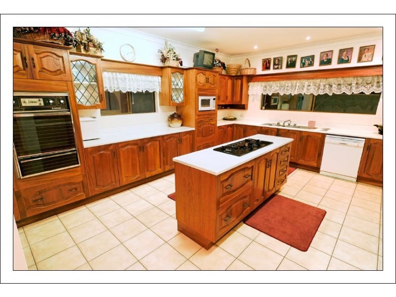 32 Black Gin Creek Road, Alton Downs QLD 4702