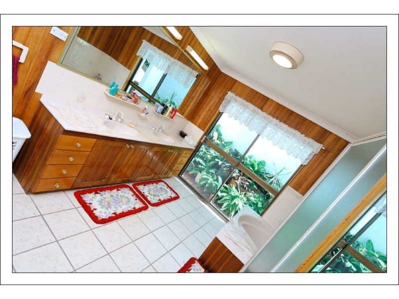 32 Black Gin Creek Road, Alton Downs QLD 4702