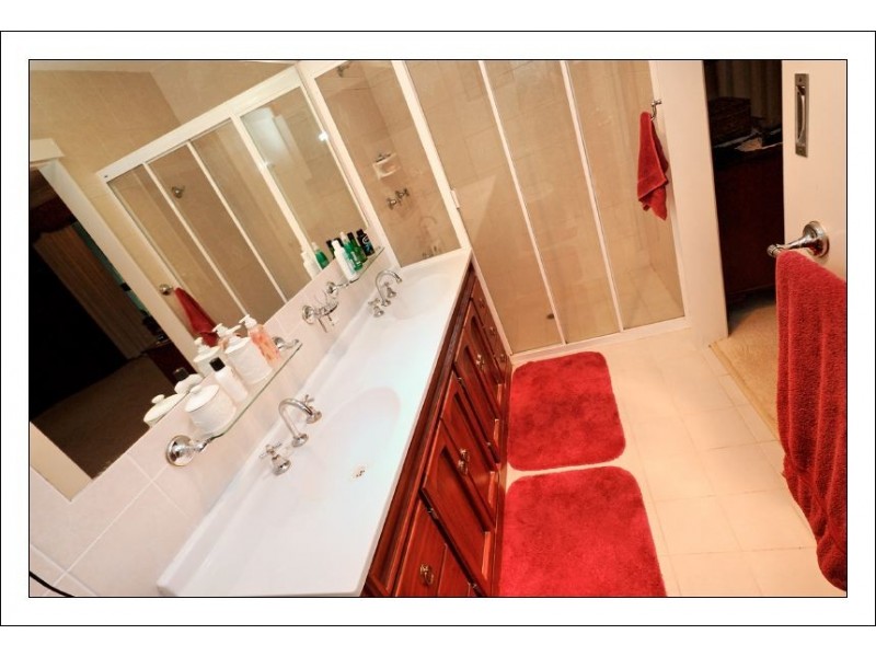 32 Black Gin Creek Road, Alton Downs QLD 4702