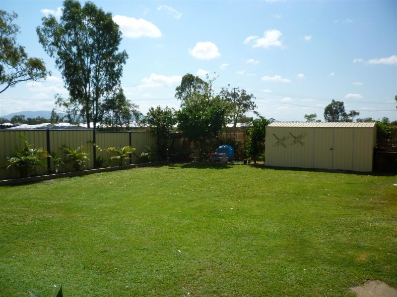 32 Hutchings Street, Gracemere QLD 4702