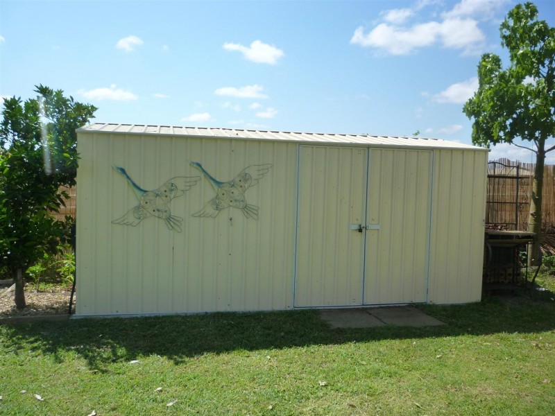 32 Hutchings Street, Gracemere QLD 4702