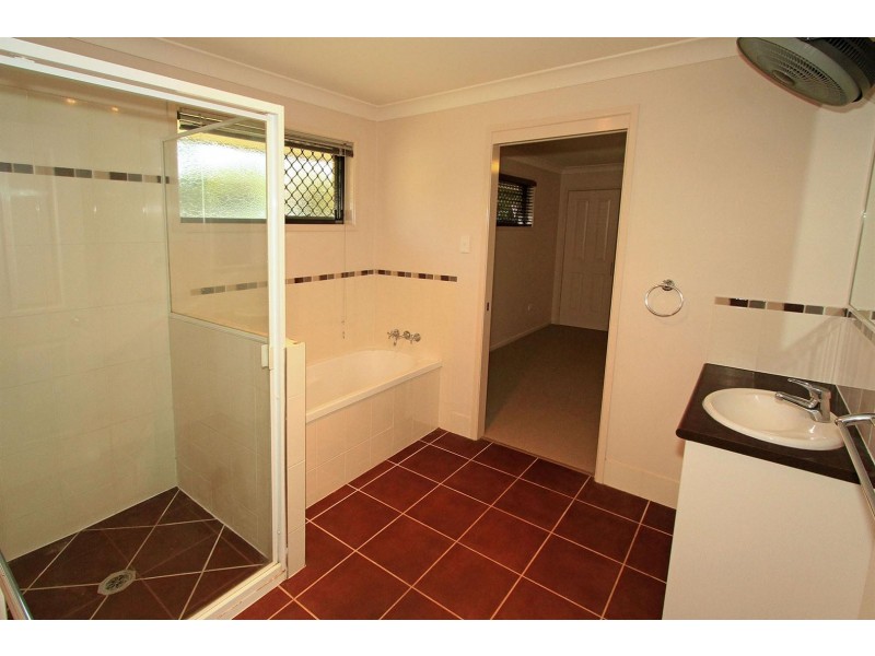 36 Arthur Street, Gracemere QLD 4702