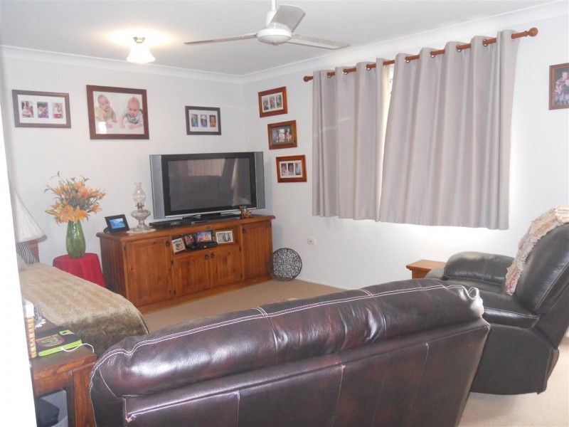 13 Gleeson Close, Gracemere QLD 4702