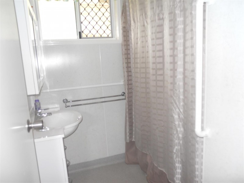 13 Gleeson Close, Gracemere QLD 4702