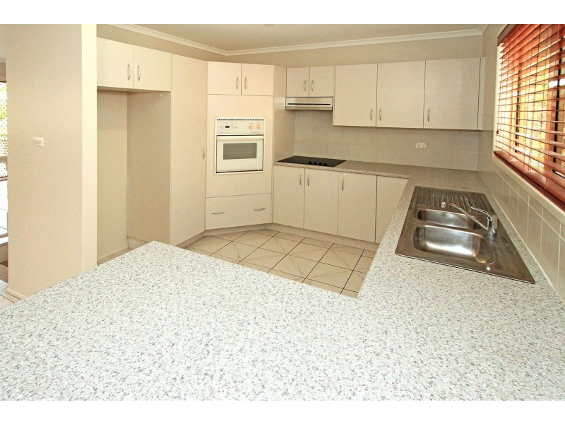 17 Jeffries Street, The Range QLD 4700