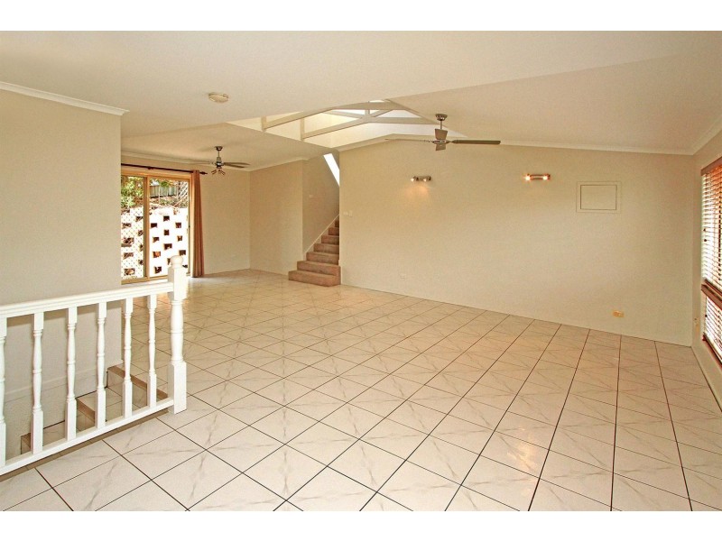 17 Jeffries Street, The Range QLD 4700