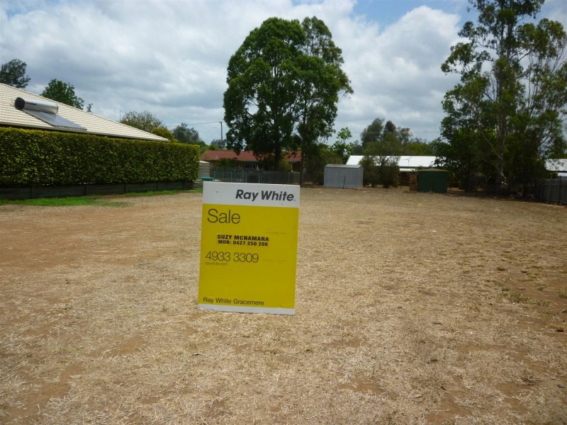 24 Stover Street, Gracemere QLD 4702