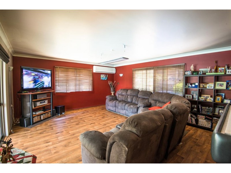 26 Arthur Street, Gracemere QLD 4702