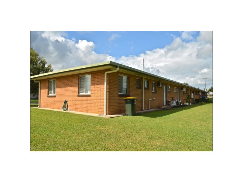 48 Denning Street, Park Avenue QLD 4701