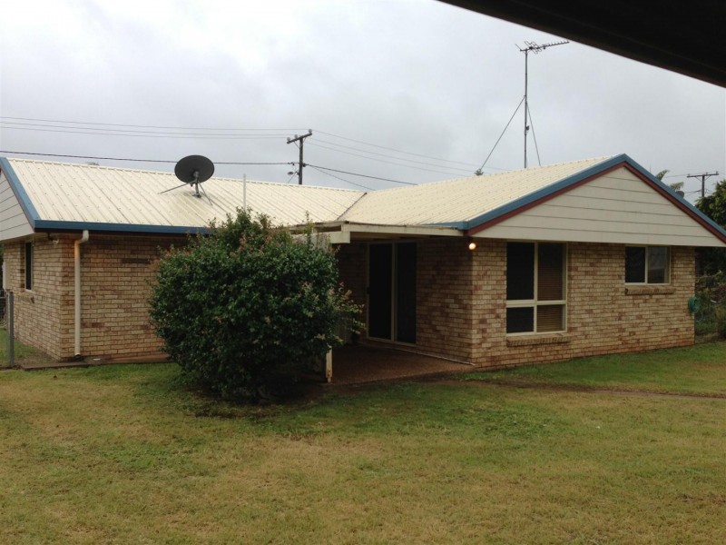 16 Lamb Avenue, Gracemere QLD 4702