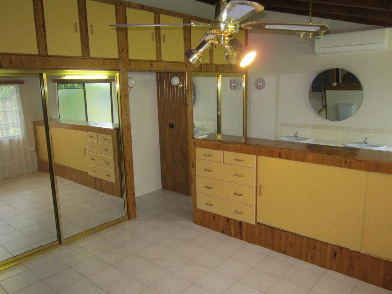 2 Archer Road, Gracemere QLD 4702