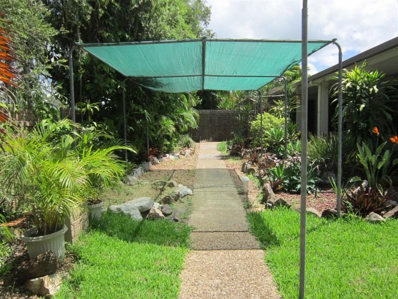 2 Archer Road, Gracemere QLD 4702