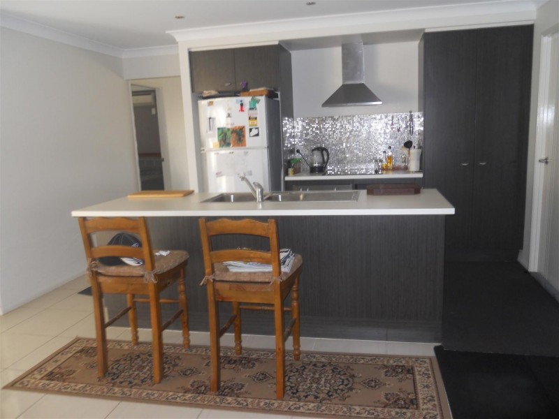 19 Jamie Crescent, Gracemere QLD 4702