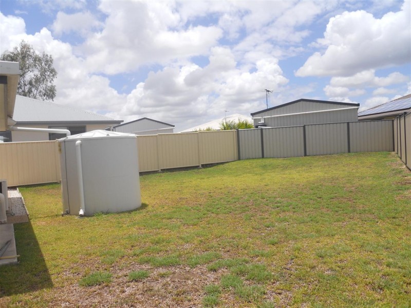 19 Jamie Crescent, Gracemere QLD 4702