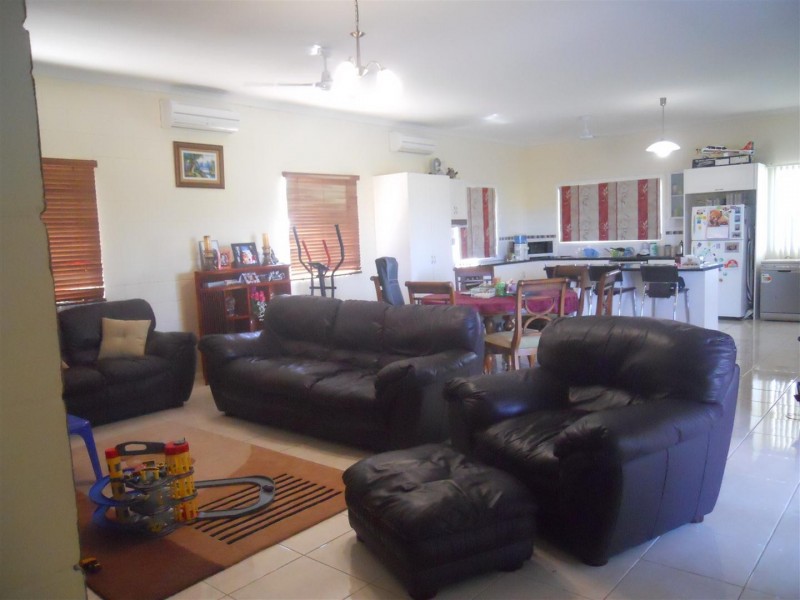 19 Janay Road, Kabra QLD 4702
