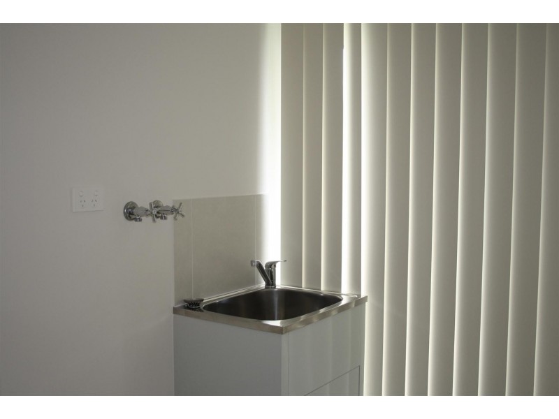 24 Bronco Crescent, Gracemere QLD 4702