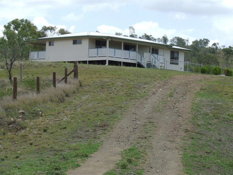 “Carinya” Oakey Creek Road, Boulder Creek QLD 4714