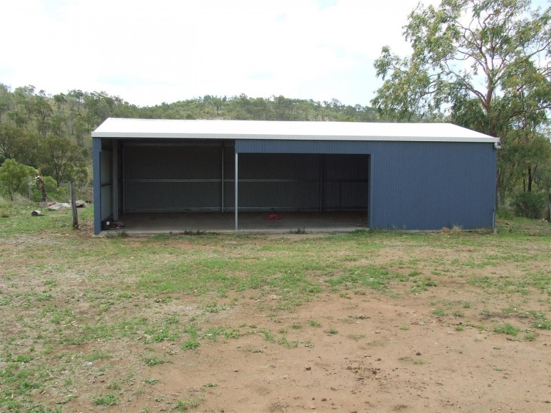 “Carinya” Oakey Creek Road, Boulder Creek QLD 4714