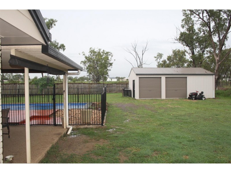 17 Freeman Court, Gracemere QLD 4702