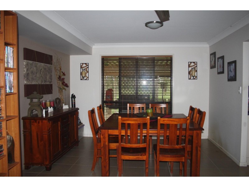 17 Freeman Court, Gracemere QLD 4702