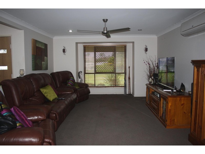17 Freeman Court, Gracemere QLD 4702