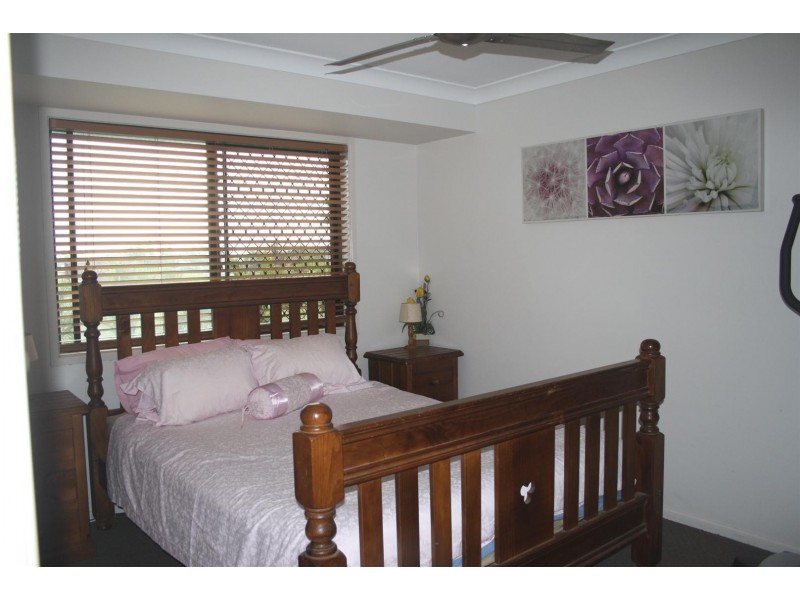 17 Freeman Court, Gracemere QLD 4702