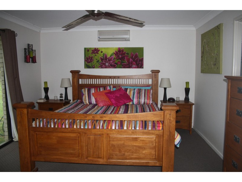 17 Freeman Court, Gracemere QLD 4702