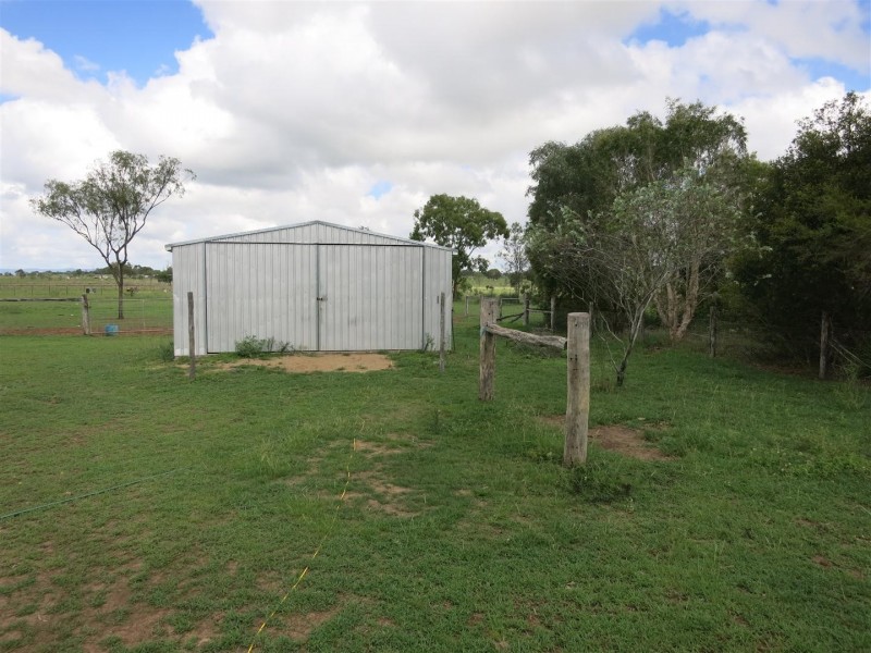 32 Rayner Road, Alton Downs QLD 4702