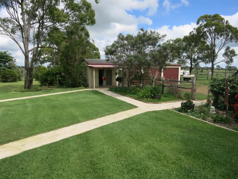 32 Rayner Road, Alton Downs QLD 4702