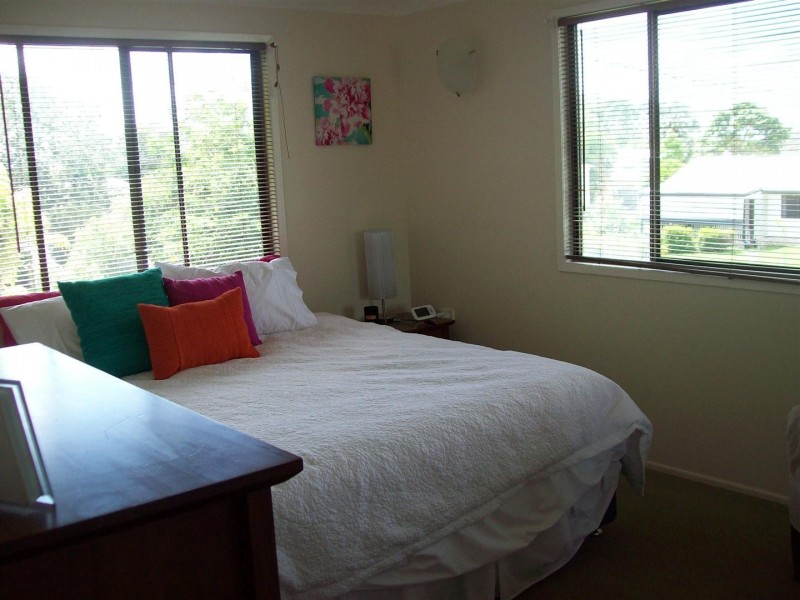 6 Thora Street, Gracemere QLD 4702