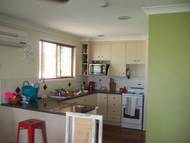 6 Thora Street, Gracemere QLD 4702