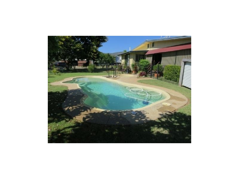 12 Gum Tree Avenue, Bouldercombe QLD 4702