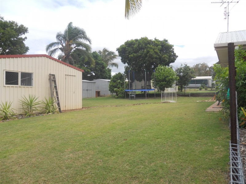42 Cowan Street, Gracemere QLD 4702