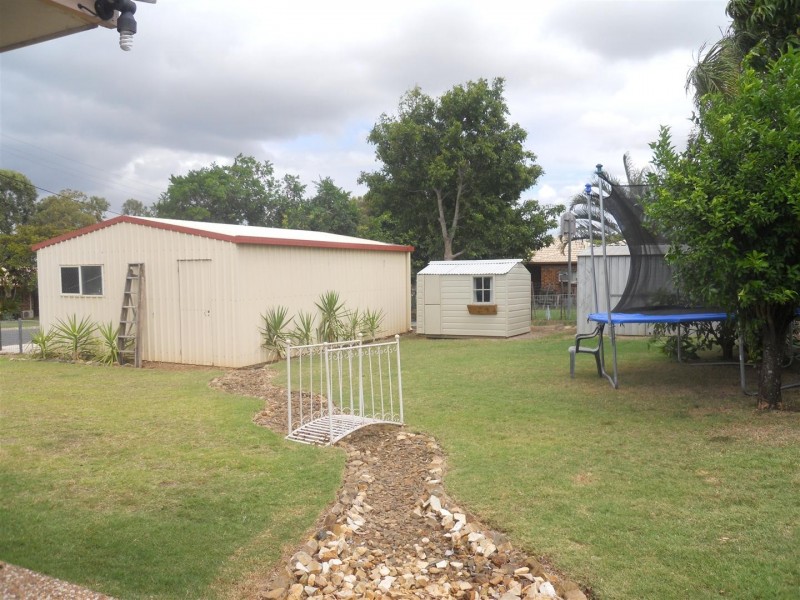 42 Cowan Street, Gracemere QLD 4702