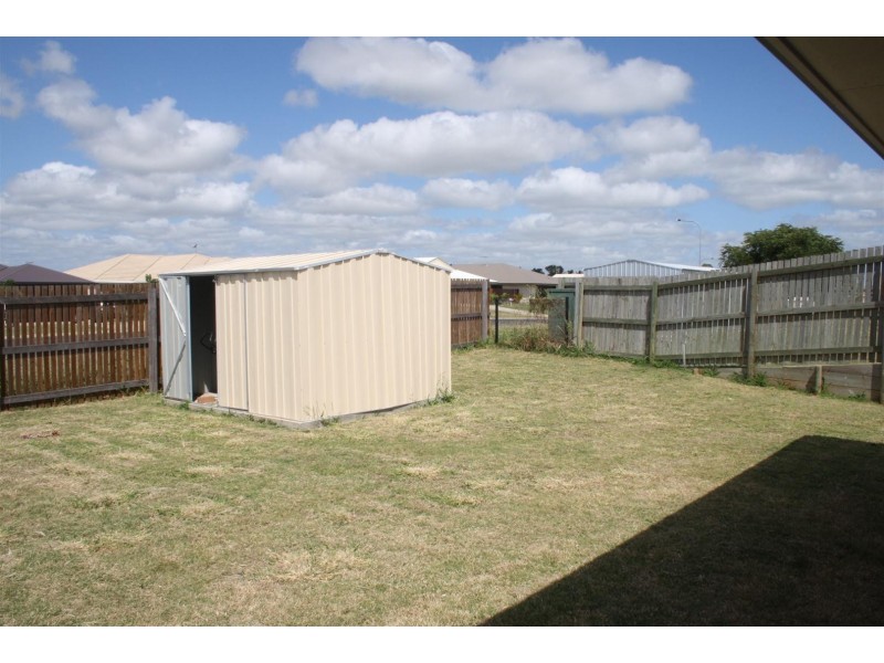 17 Cunningham Court, Gracemere QLD 4702