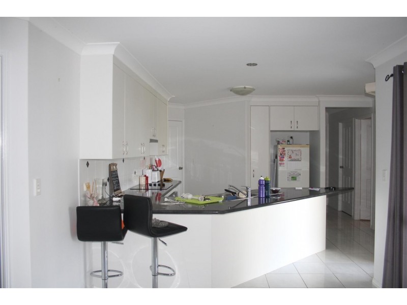17 Cunningham Court, Gracemere QLD 4702
