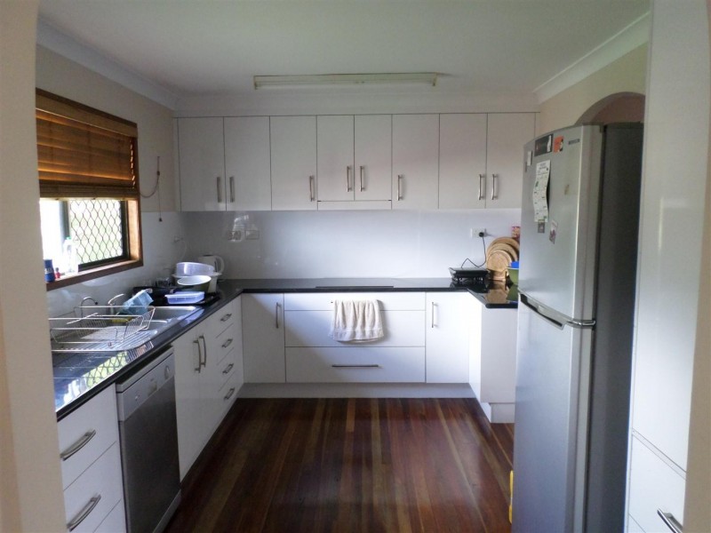 13 Ward Street, Gracemere QLD 4702