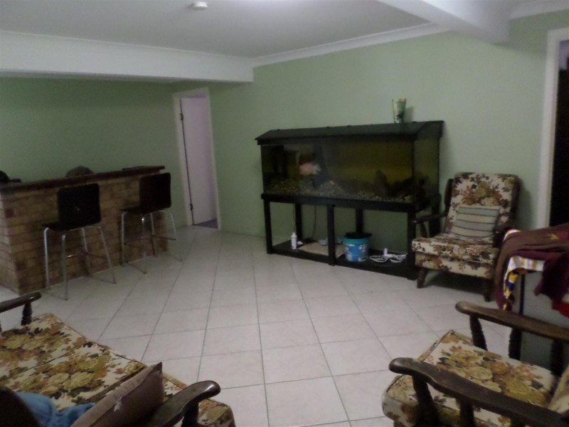 13 Ward Street, Gracemere QLD 4702