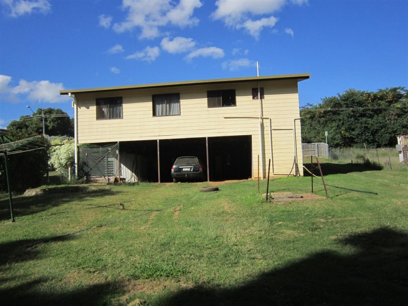 86 James Street, Mount Morgan QLD 4714