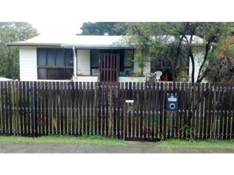 86 James Street, Mount Morgan QLD 4714