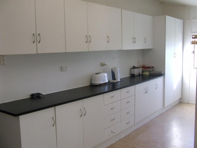 222 Delrosa Road, Alton Downs QLD 4702