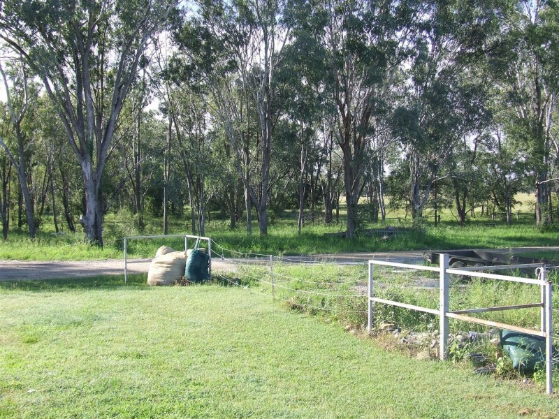 222 Delrosa Road, Alton Downs QLD 4702