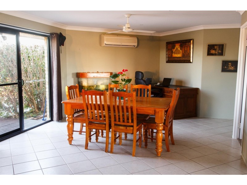 49 O’Brien Rd, Alton Downs QLD 4702