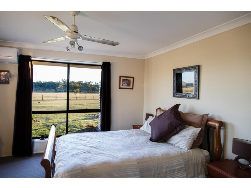 49 O’Brien Rd, Alton Downs QLD 4702