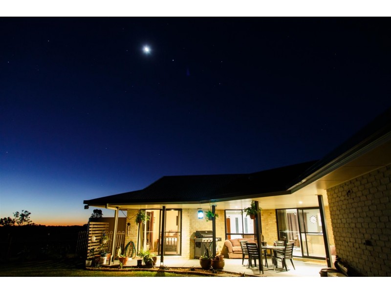 49 O’Brien Rd, Alton Downs QLD 4702