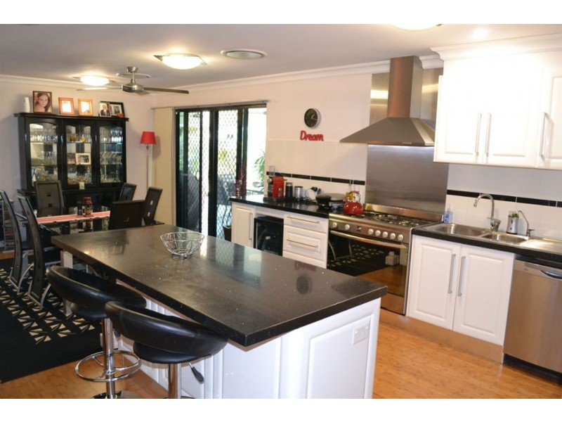 14 Jamie Crescent, Gracemere QLD 4702