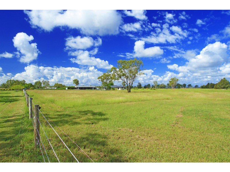 985 Ridgelands Rd, Alton Downs QLD 4702