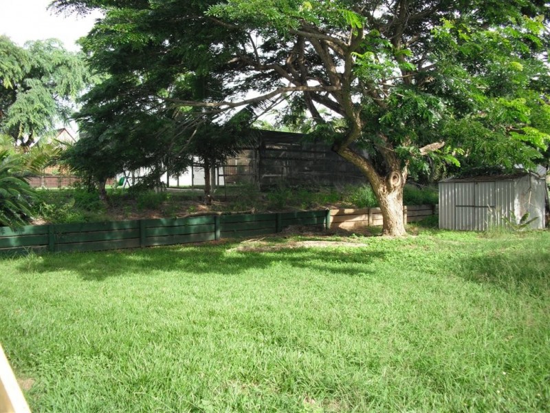 15 Reservoir St, Gracemere QLD 4702